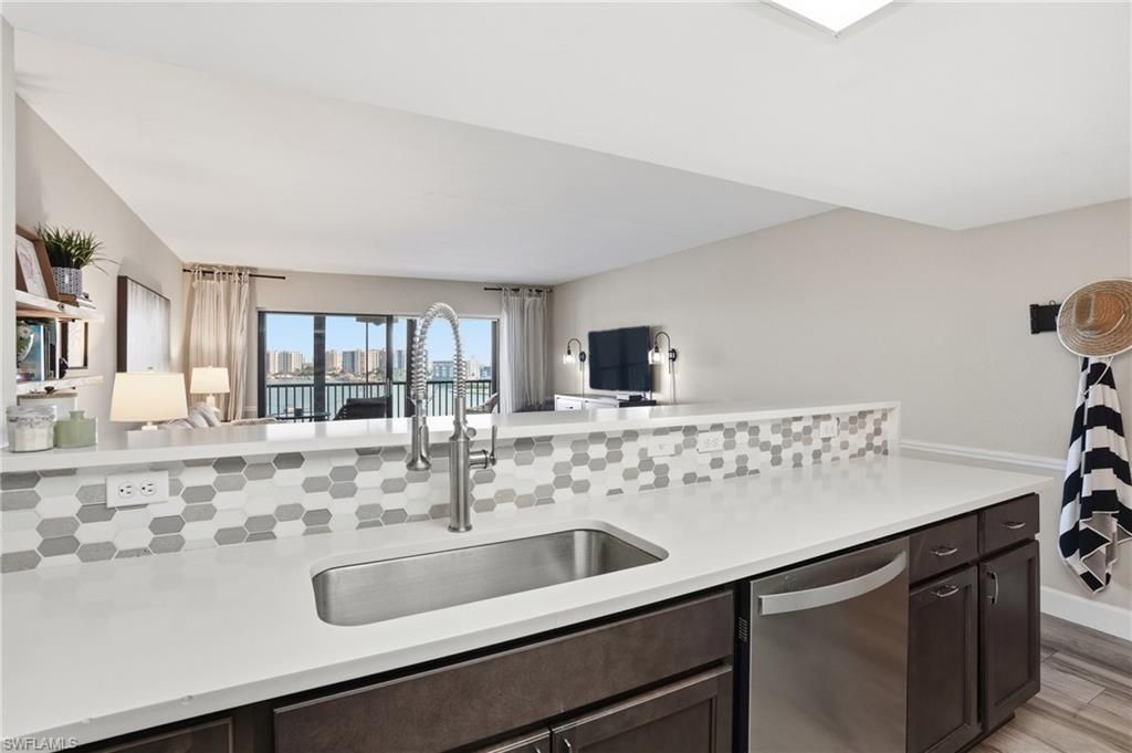 400 Lenell Rd, Unit 706, Fort Myers Beach, FL 33931 Photo