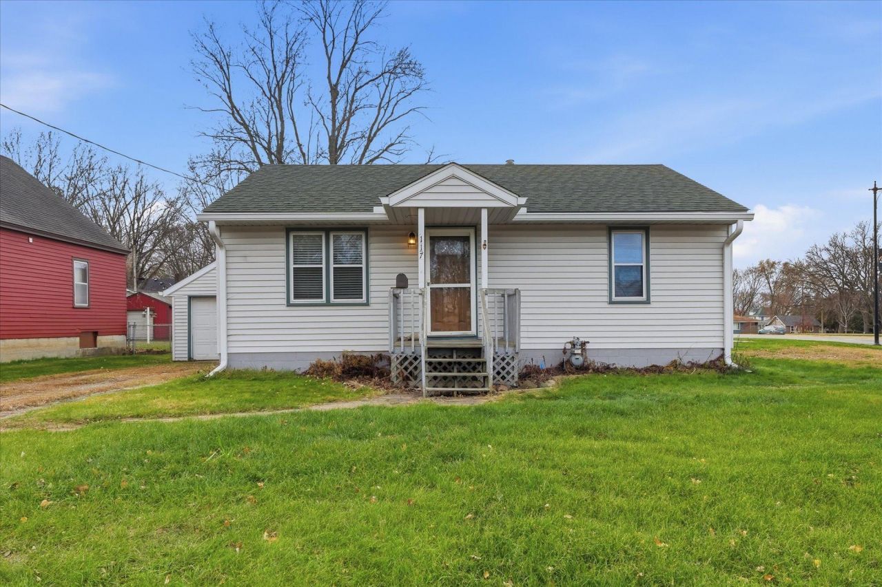 117 6th Avenue N, Sauk Rapids, MN 56379 Main Photo