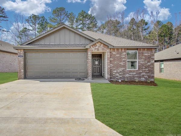 230 Bighorn Trail, Maumelle, AR 72113