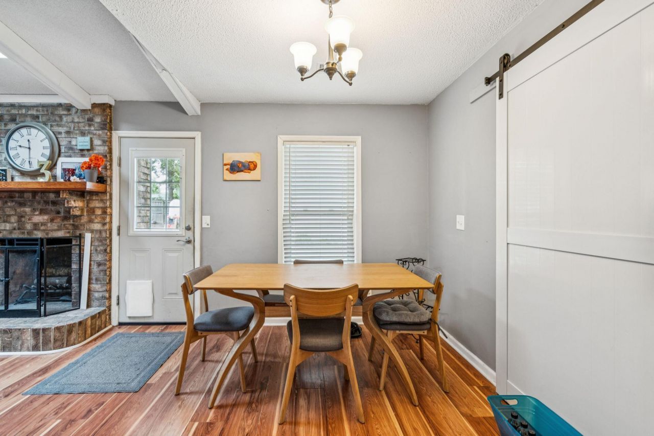 6 Teaneck Road Photo 11