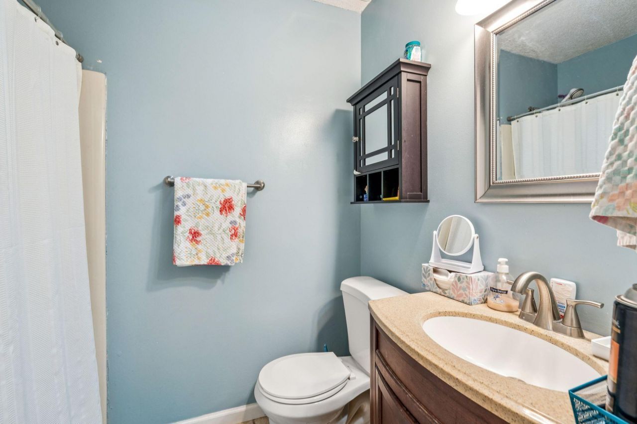 6 Teaneck Road Photo 20