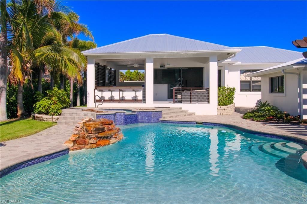 1555 Crayton Rd, Naples, FL 34102 Photo