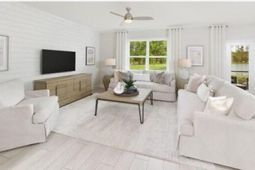 714 Meadowbrook Lane photo 4