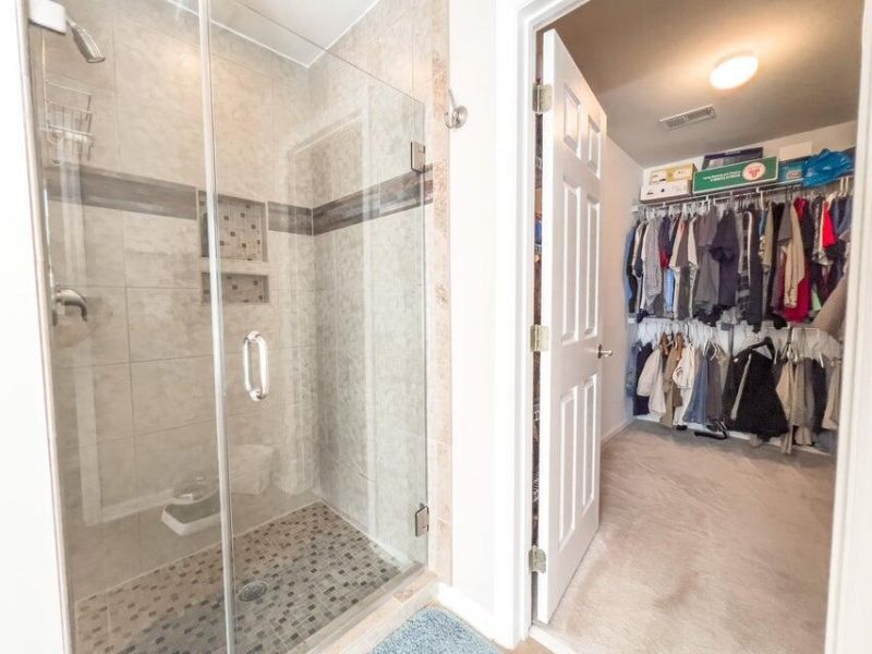 143 Spring Meadows Drive Photo 18