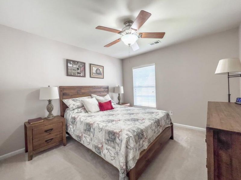 143 Spring Meadows Drive Photo 19