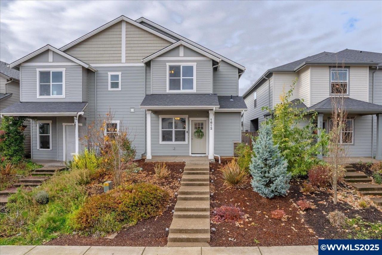 1612 SE Barberry Av, Dallas, OR 97338 Main Photo