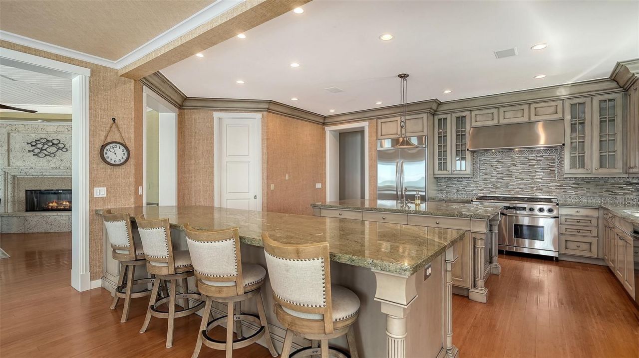 6477 Gulfside Road, Longboat Key, FL 34228 Photo