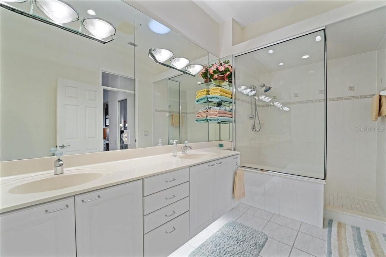 4112 128th Street W, Unit 605, Cortez, FL 34215 Photo