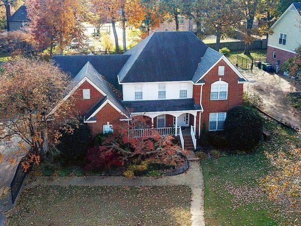 2715 SWEET OAKS CIR, Germantown, TN 38138