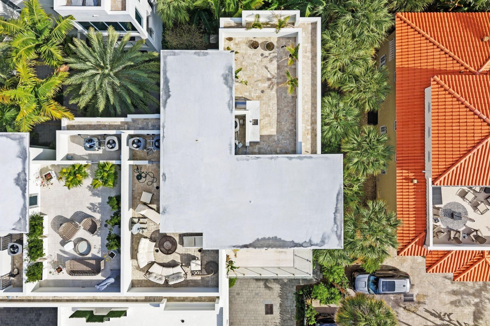 240 Shore Court, Lauderdale by the Sea, FL 33308 Photo