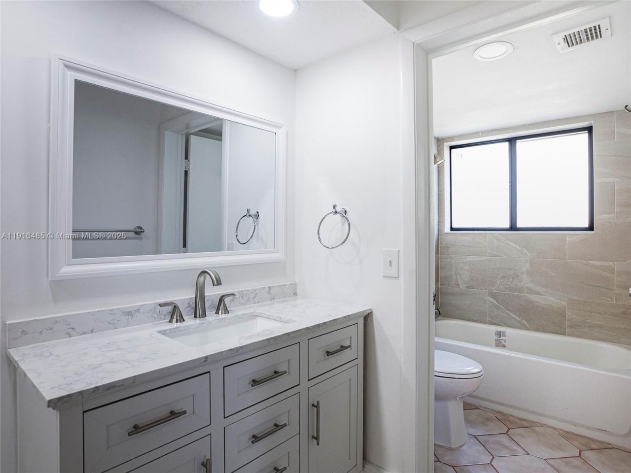 9761 SW 138th Ave, Unit HC1R, Miami, FL 33186 Photo