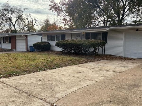 10323 Tanner Drive, Dellwood, MO 63136