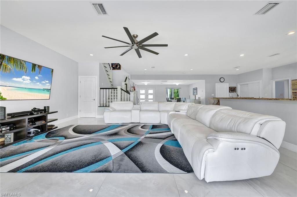 6448 Griffin Blvd, Fort Myers, FL 33908 Photo