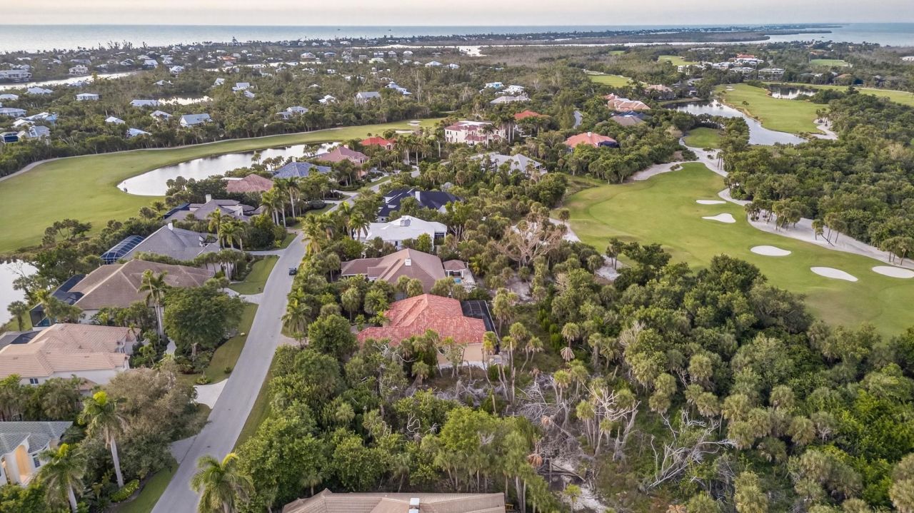 2372 Wulfert Rd, Sanibel, FL 33957 Photo