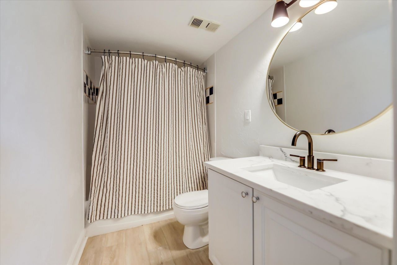 2111 Gulf Beach Villas, Unit 2111, Captiva, FL 33924 Photo