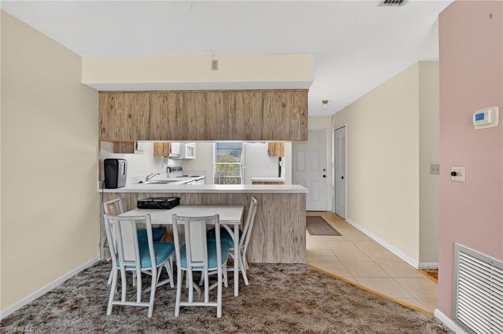 16031 Dublin Cir, Unit 204, Fort Myers, FL 33908 Photo
