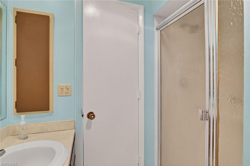 16031 Dublin Cir, Unit 204, Fort Myers, FL 33908 Photo