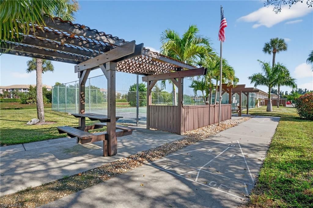 16031 Dublin Cir, Unit 204, Fort Myers, FL 33908 Photo