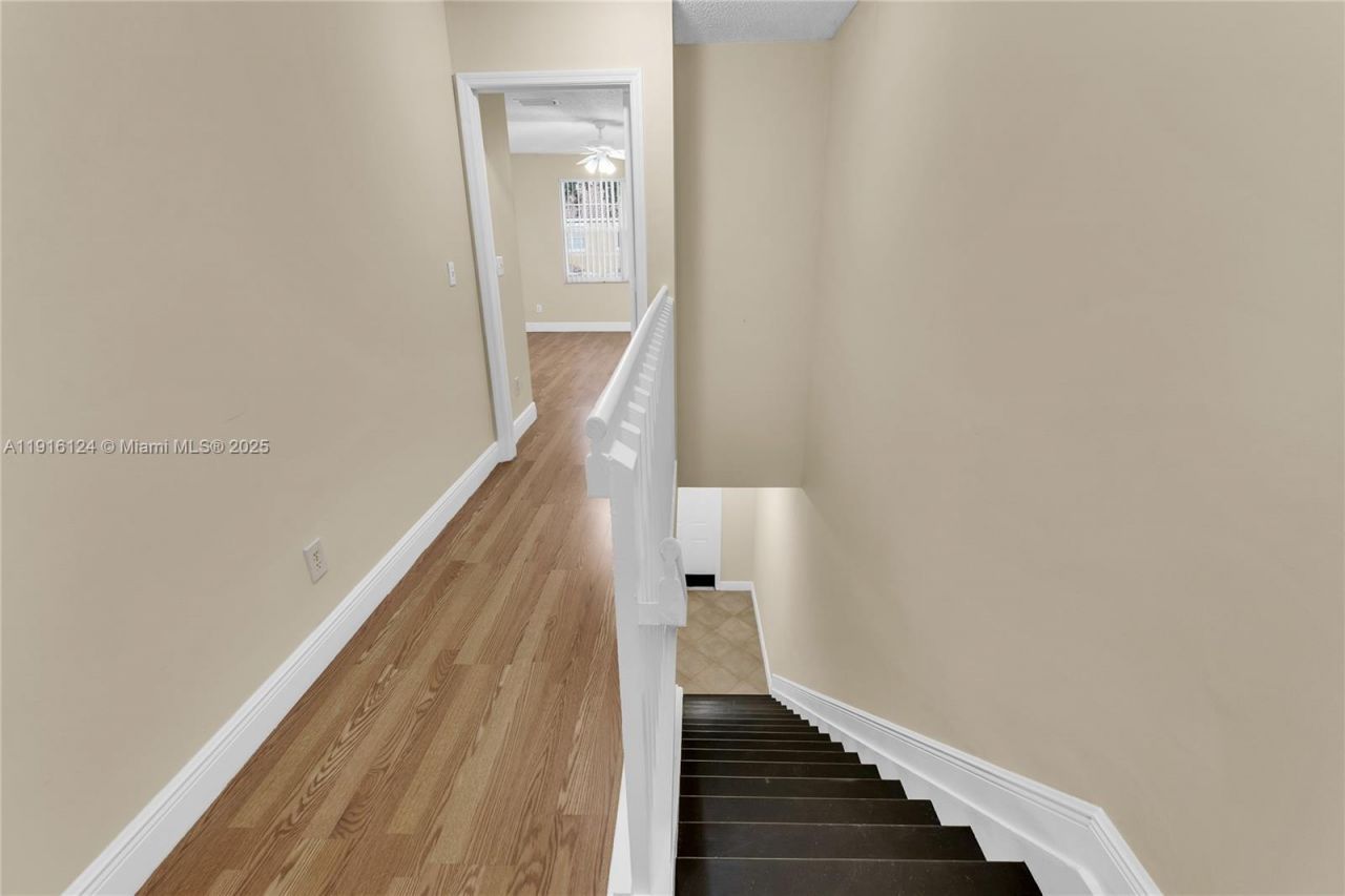 304 SW 120th Ave, Unit 304, Pembroke Pines, FL 33025 Photo