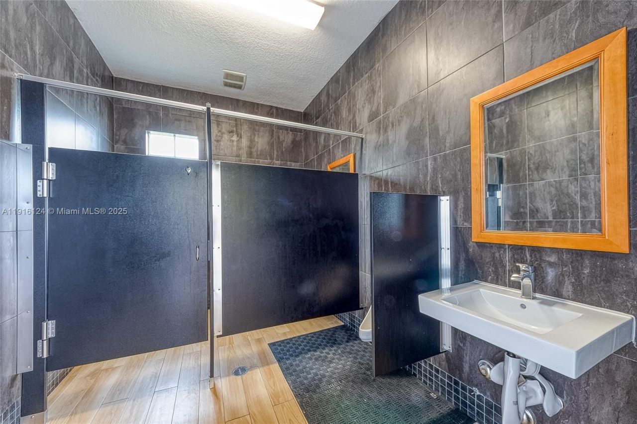 304 SW 120th Ave, Unit 304, Pembroke Pines, FL 33025 Photo