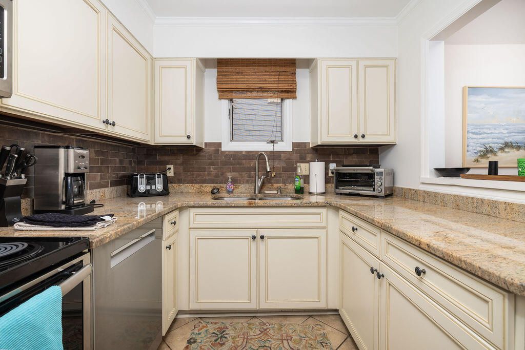 3 Marsh Island Lane Photo 15