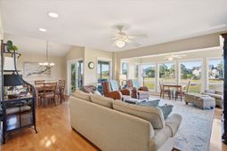 3 Marsh Island Lane photo 4
