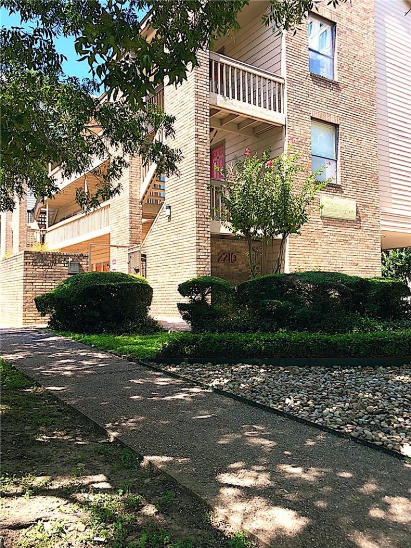 2210 Pearl St, Unit 304, Austin, TX 78705 Main Photo