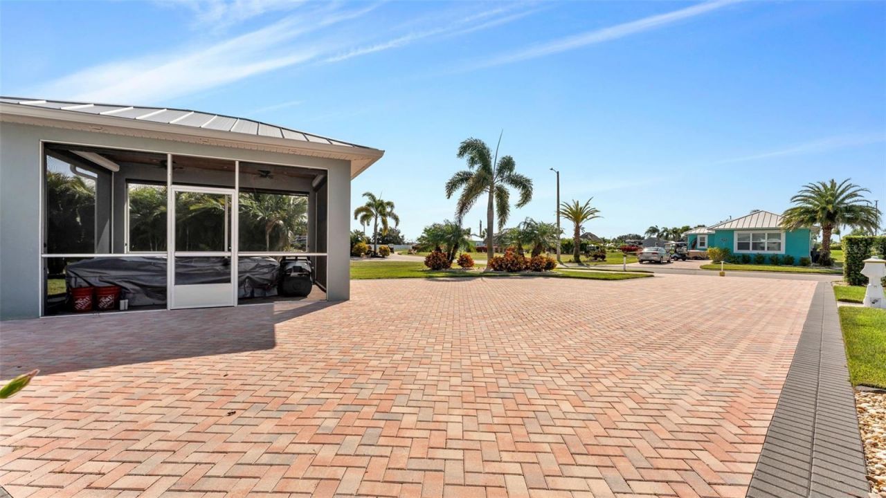 2947 Wood Duck Drive, Polk City, FL 33868 Photo