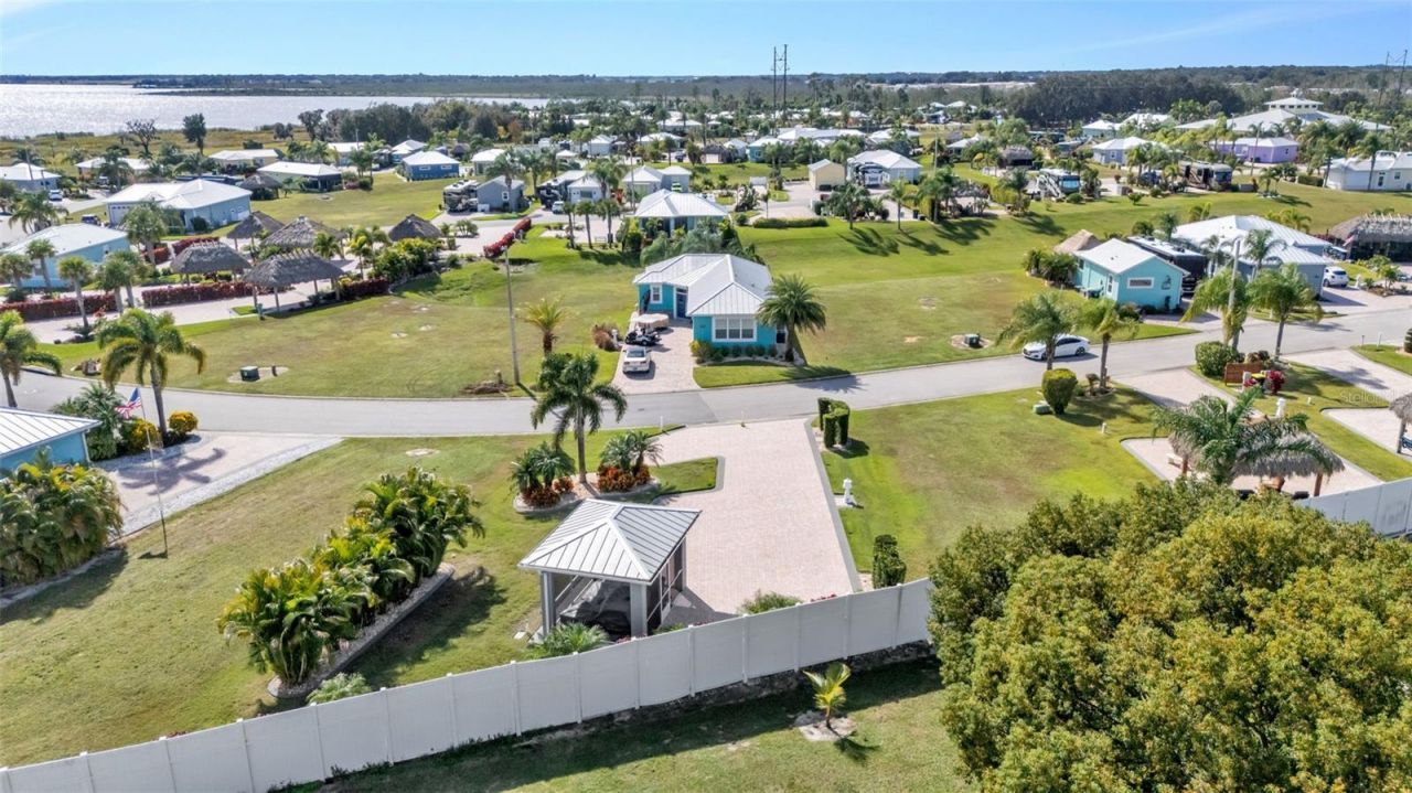 2947 Wood Duck Drive, Polk City, FL 33868 Photo