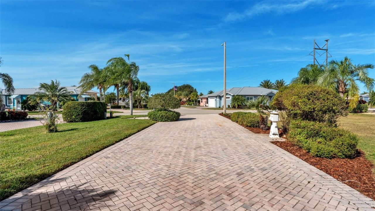3312 Fish Hawk Drive, Polk City, FL 33868 Photo