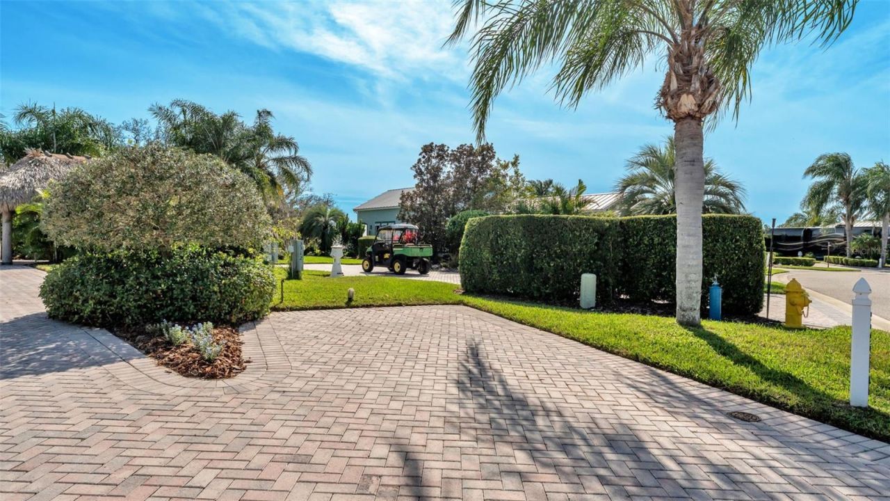 3312 Fish Hawk Drive, Polk City, FL 33868 Photo
