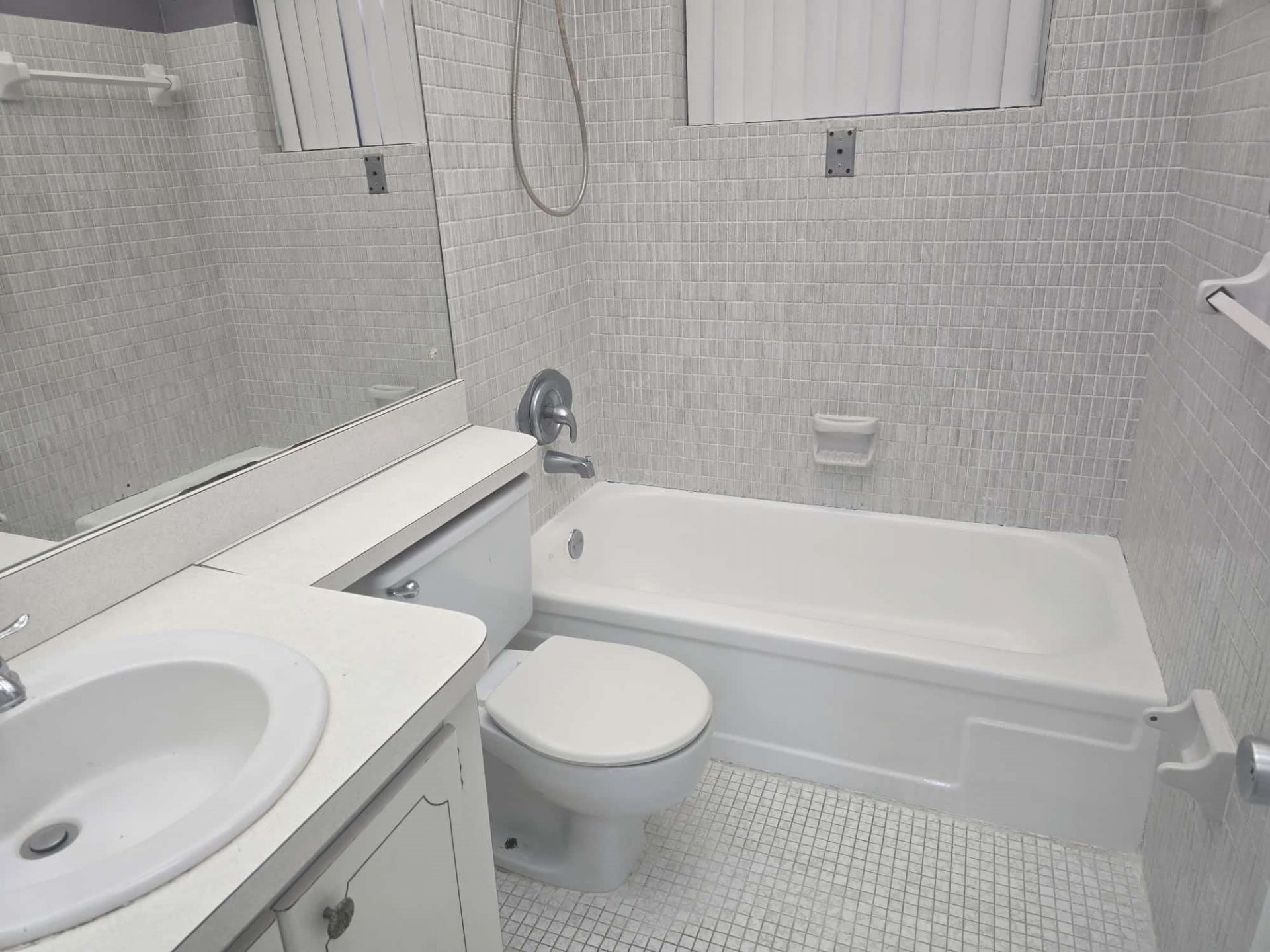 1320 NW 43rd Ter, Lauderhill, FL 33313 Photo