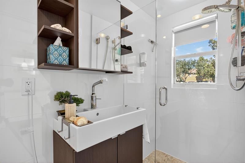 6 S Cortez Drive, Unit 6, Margate, FL 33068 Photo