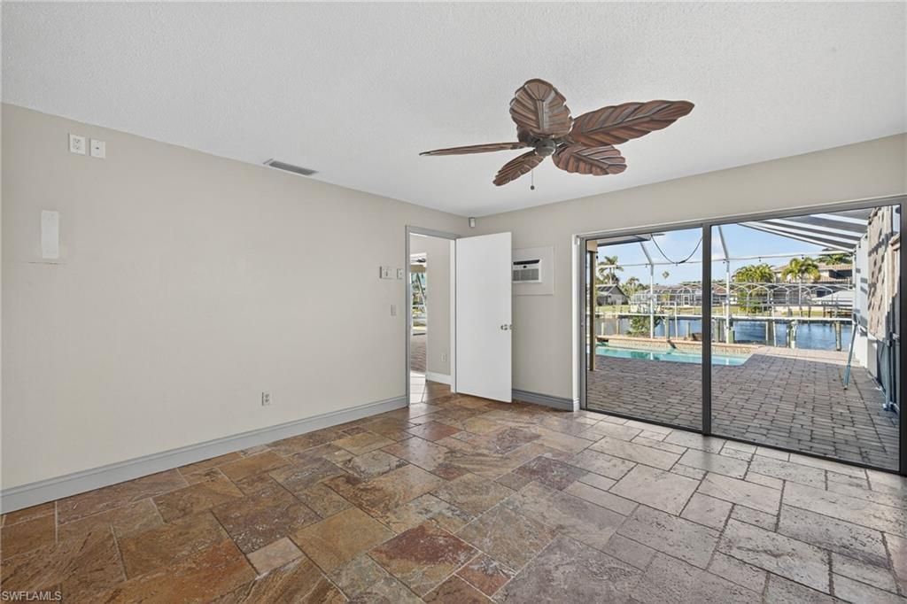 1921 SE 36th St, Cape Coral, FL 33904 Photo