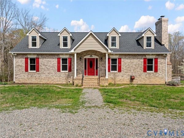425 Starview Lane, Gum Spring, VA 23065