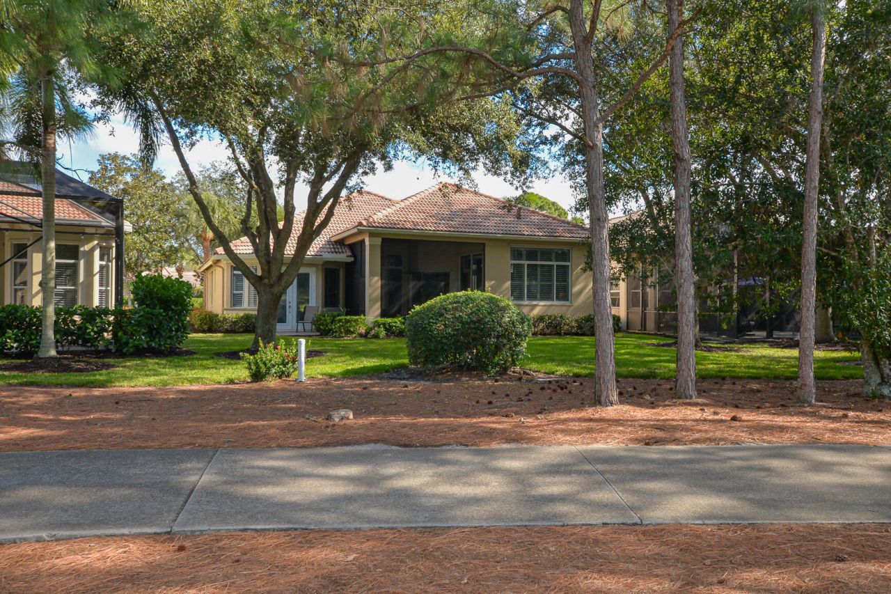 8813 Champions Way, Port Saint Lucie, FL 34986 Photo