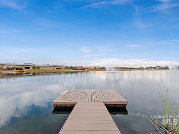 993 S Waning Ln, Eagle, ID 83616