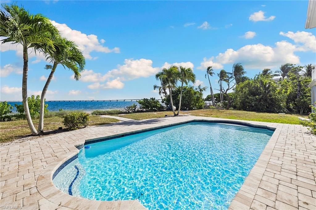 1069 Bird Ln, Sanibel, FL 33957 Photo