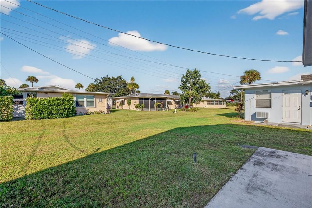 2207 Croton Ct, Lehigh Acres, FL 33936 Photo