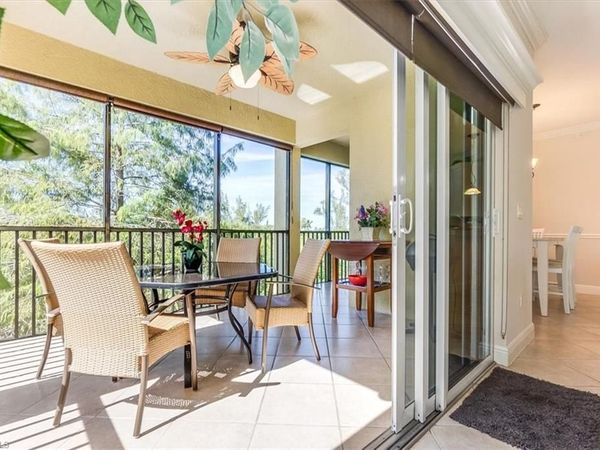 10060 Lake Cove DR, Unit 202, FORT MYERS, FL 33908