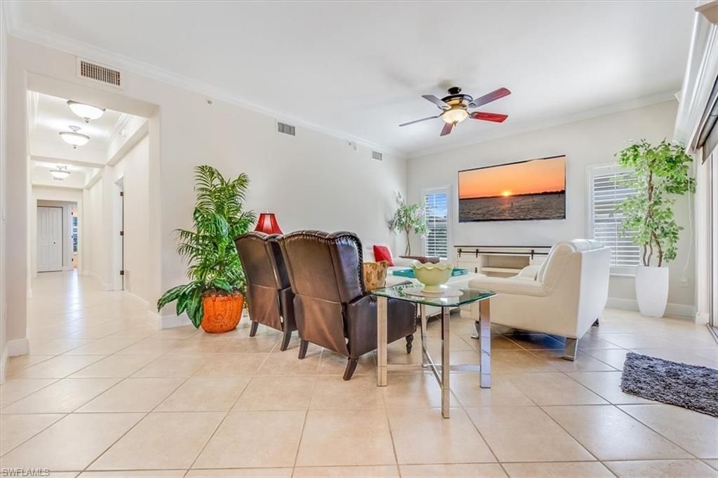 10060 Lake Cove Dr, Unit 202, Fort Myers, FL 33908 Photo