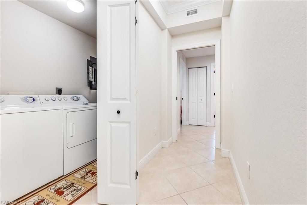 10060 Lake Cove Dr, Unit 202, Fort Myers, FL 33908 Photo