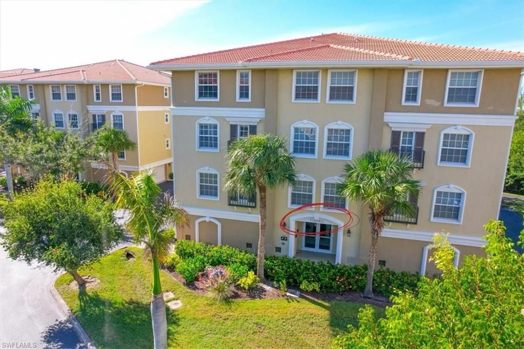 10060 Lake Cove Dr, Unit 202, Fort Myers, FL 33908 Photo