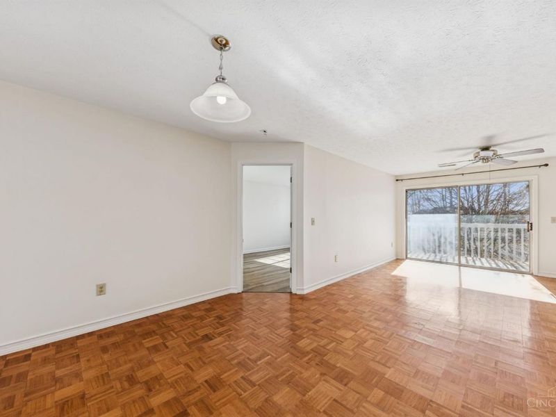 710 Carrington Place, Unit 207, Loveland, OH 45140 Photo 10