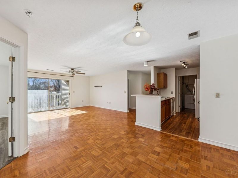 710 Carrington Place, Unit 207, Loveland, OH 45140 Photo 11