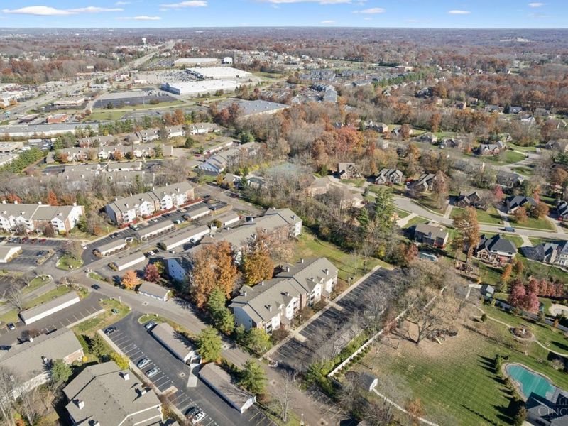 710 Carrington Place, Unit 207, Loveland, OH 45140 Photo 25