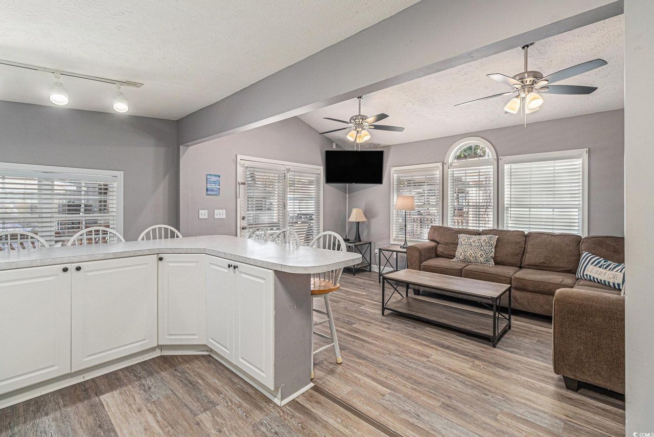 6001 South Kings Hwy. Photo 12