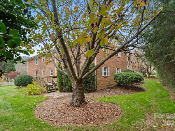 27 Capri Lane , Unit 15-D, Hendersonville, NC 28791