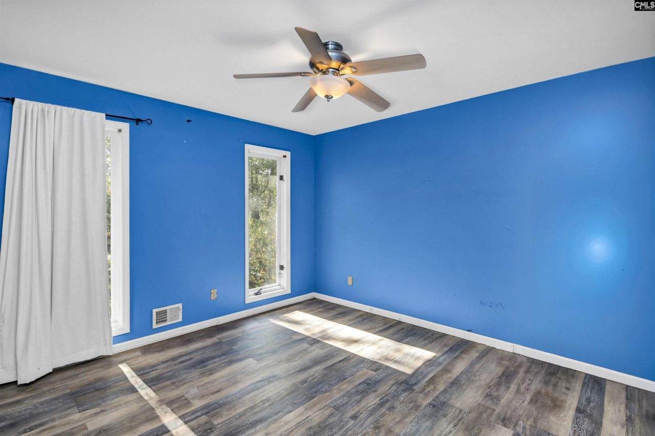 331 Langford Road Photo 19