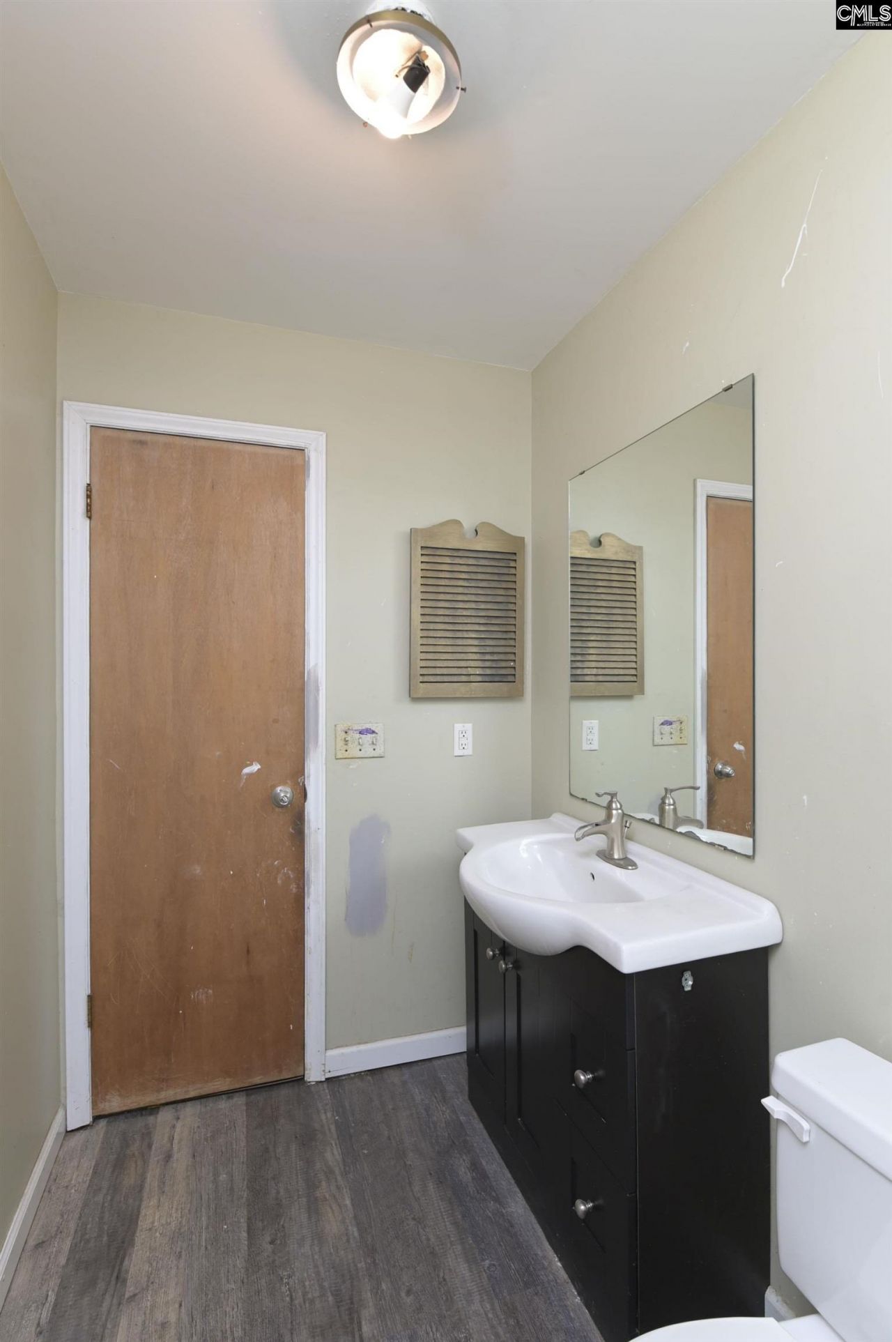 331 Langford Road Photo 26